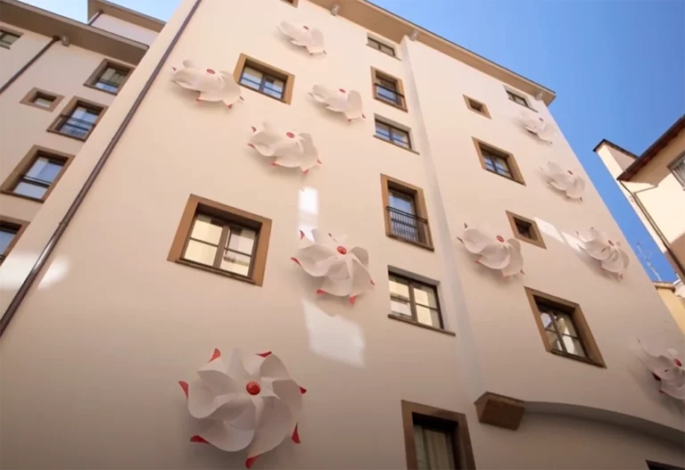 girandole Firenze - installazione WOW di Simone d'Auria